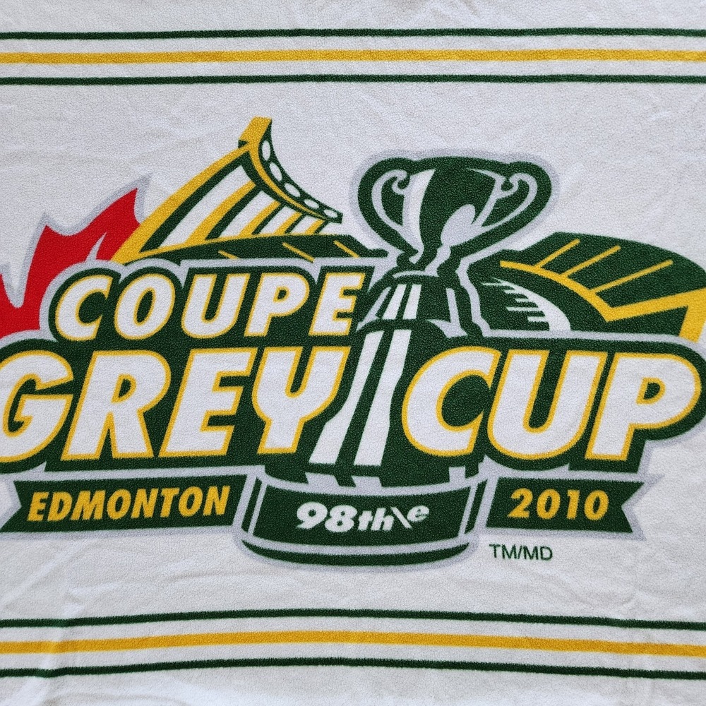 Edmonton Eskimos 98th Grey Cup 2010 Fleece Blanket Elks Canada‎ Football CFL Vtg